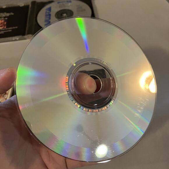 Cd Used Grateful Dead In The Dark / Skeletons From The Closet Bundle See Pics - Picture 5 of 6